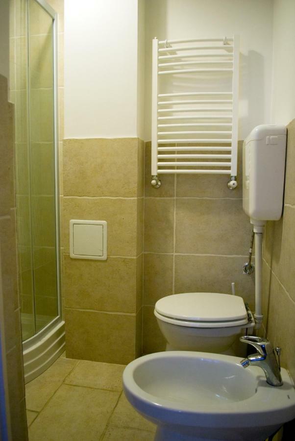 Anna 2 Bedrooms 2 Bathrooms 6 Bikes Budapest Exterior photo